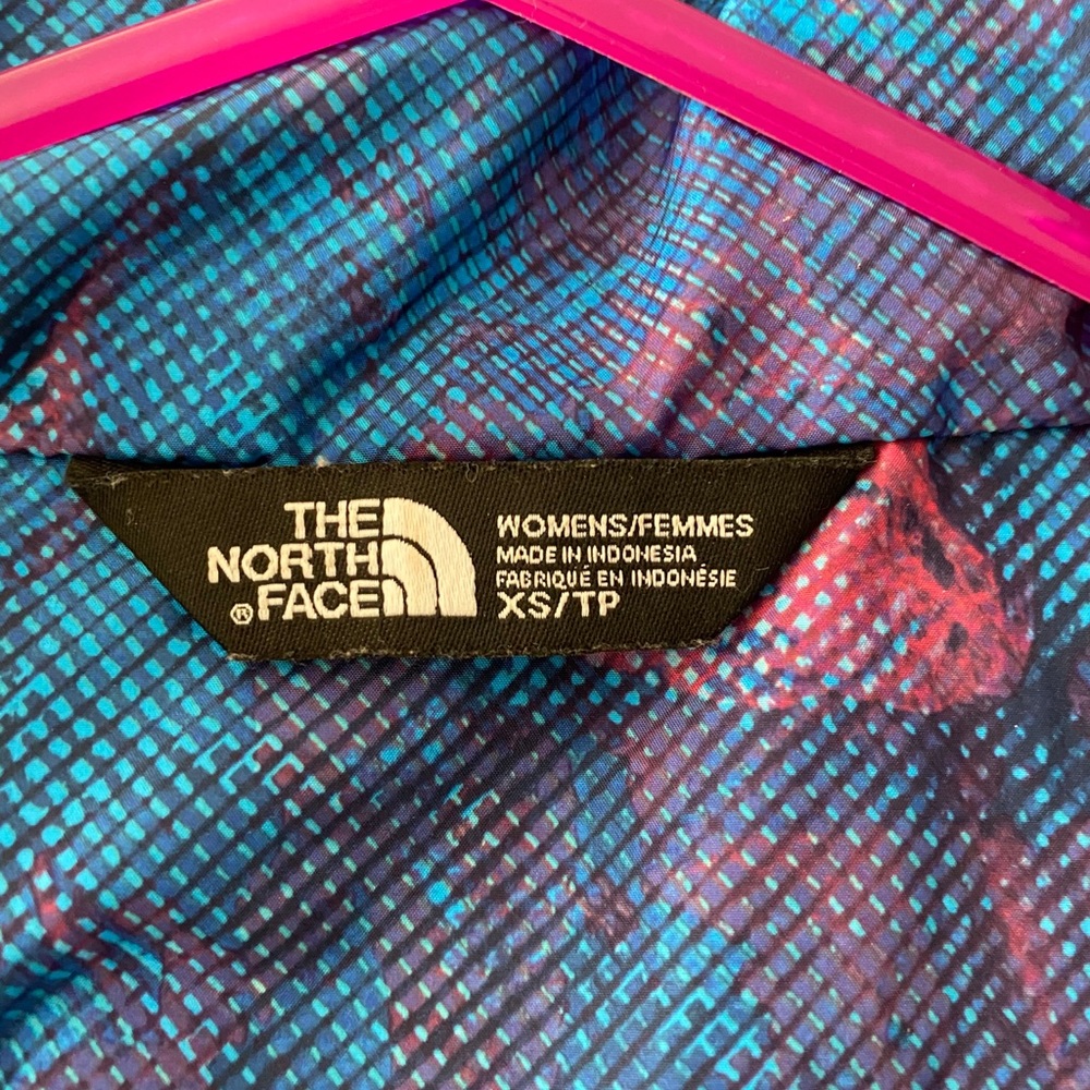 Northface Rain Jacket - Picture 8 of 9